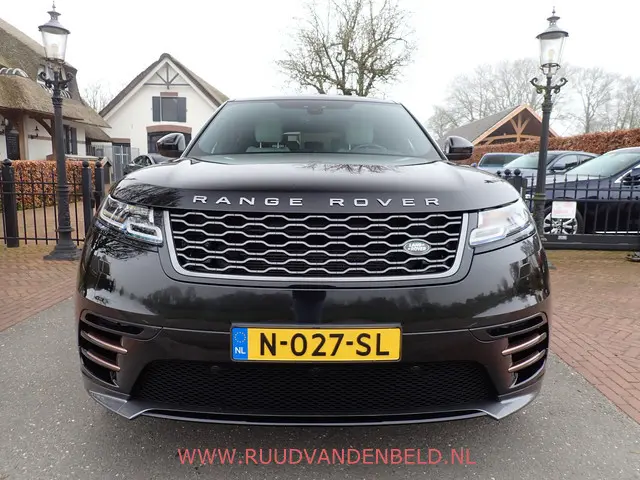 Land Rover Range Rover Velar 3.0 V6 AWD R-Dynamic SE / HEAD-UP / 22''INCH / TREKHAAK /