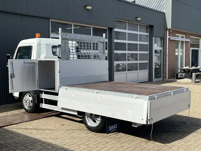 FUSO Canter