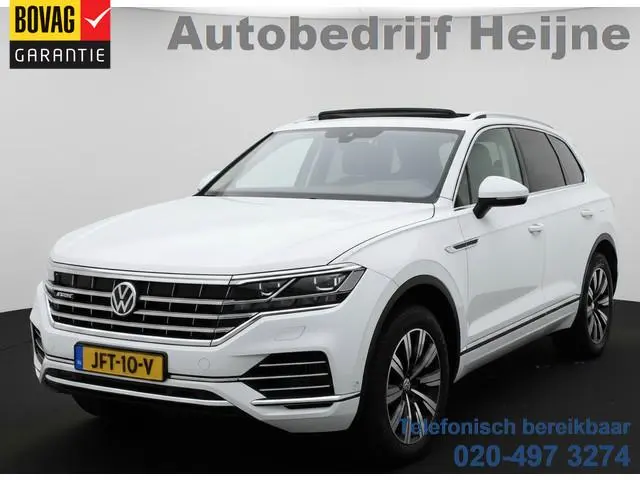 Volkswagen Touareg 3.0 TSi eHybrid  ATMOSPHERE 4MOTION TREKHAAK/HEAD-UP/PANORAMADAK