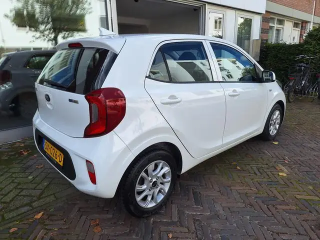 Kia Picanto 1.0 CVVT ComfortPlusLine Navigator /Camera/Navi/Apple/Android/Garantie