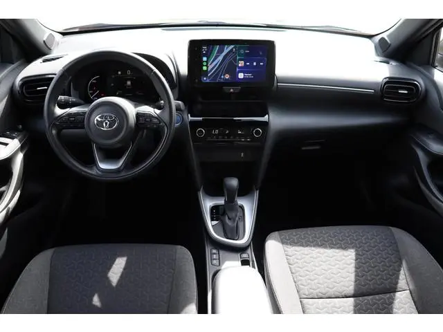 Toyota Yaris Cross 1.5 Hybrid First Edition Apple Carplay Android Auto, Camera, Privacy Glass
