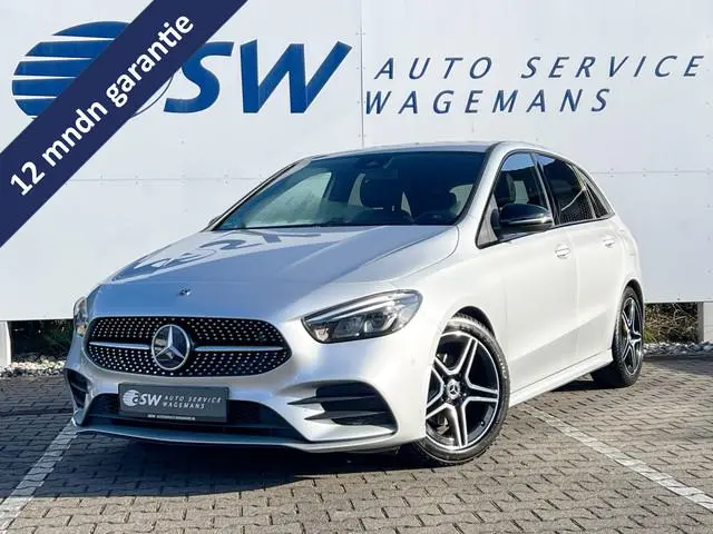 Mercedes-Benz B-klasse 200 Business Solution AMG | Night | Camera | Sfeerverlichting | MBUX