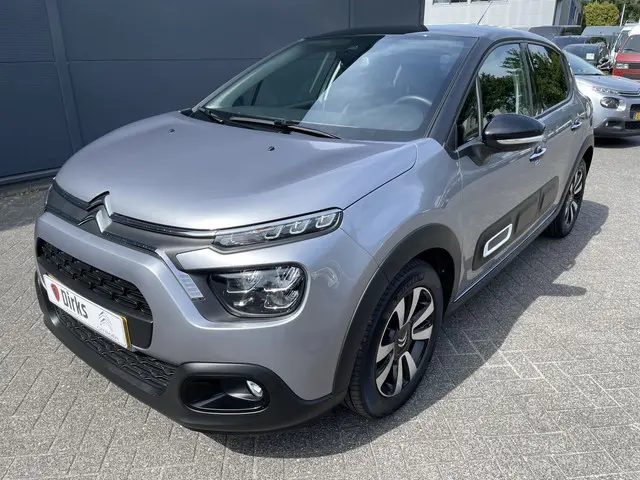 Citroën C3 110pk Shine (Camera - Keyless Entry - Navigatie - Automatische Airco - Apple Carplay - LE...