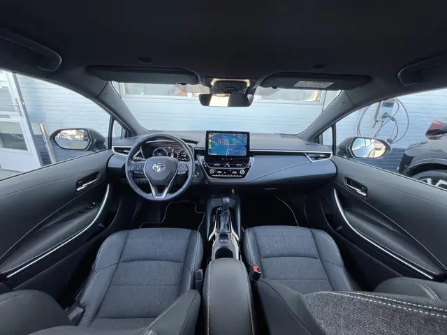 Toyota Corolla Touring Sports