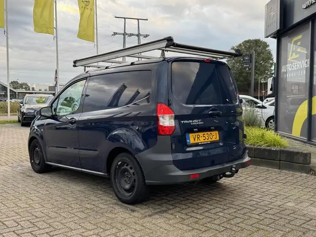 Ford Transit Courier
