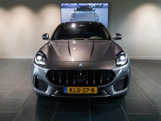 Maserati Grecale 2.0 MHEV Base | 300pk | panoramadak