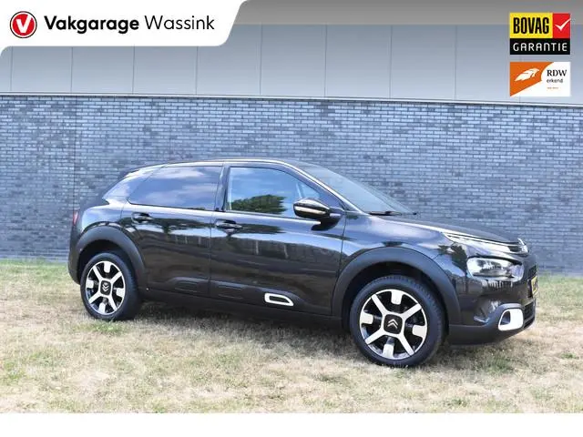 Citroën C4 Cactus 1.2 PureTech Feel Trekhaak Navi Stoelverwarming
