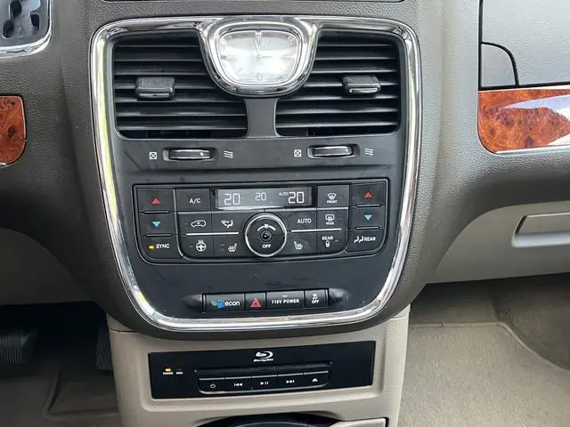 Chrysler Voyager