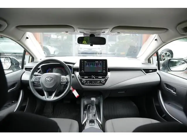 Toyota Corolla 1.5 Cruise Clima LED Automaat!