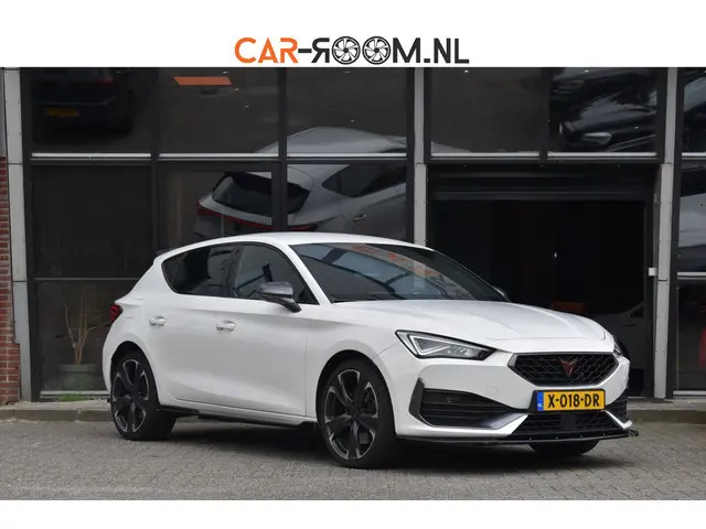 CUPRA Leon 1.4 e-Hybrid VZ Business Lane Stuurvw ACC