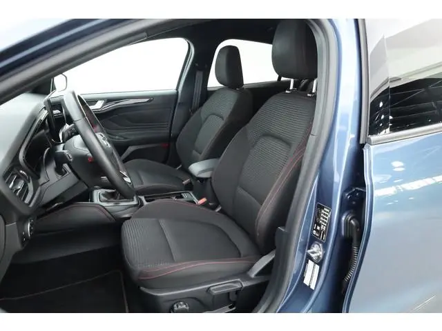 Ford Focus 1.0 EcoBoost Hybrid ST Line | Rijklaar! | SYNC4 | 155PK | Winter Pack | Nav+Carplay | Cru...