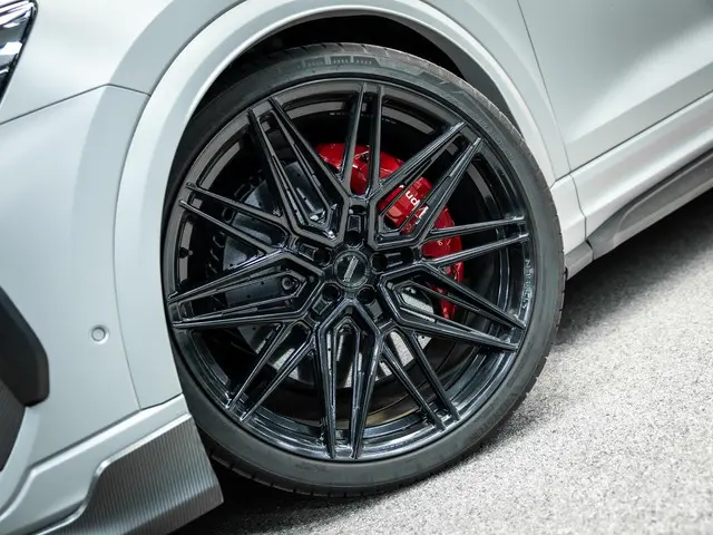 Audi Q8 4.0 TFSI RS Q8 quattro Performance | URBAN | Full PPF | Akrapovic | 24'' Vossen | Full Carbo...