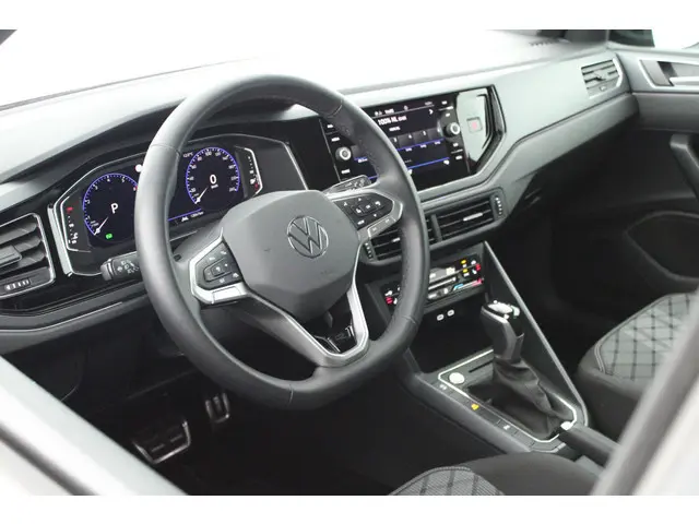 Volkswagen Taigo 1.0 TSI 116pk DSG 2x R-Line Camera Stoelverwarming Keyless Virtual Cockpit Carplay