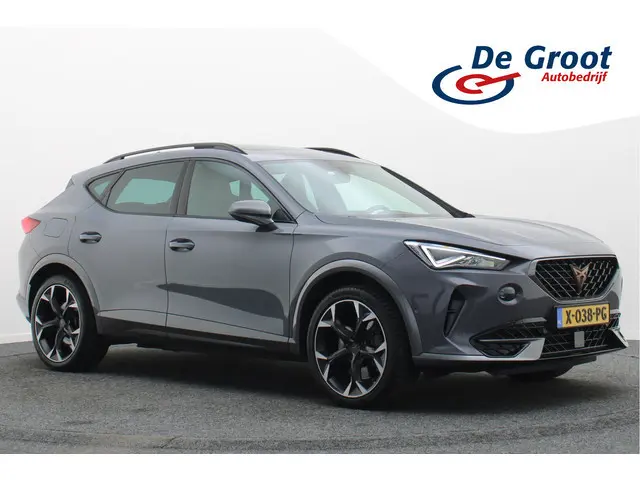 CUPRA Formentor 1.4 e-Hybrid VZ Copper Edition SOH 93,6%, Panoramadak, Camera, Stoel-/Stuurverw., AC...