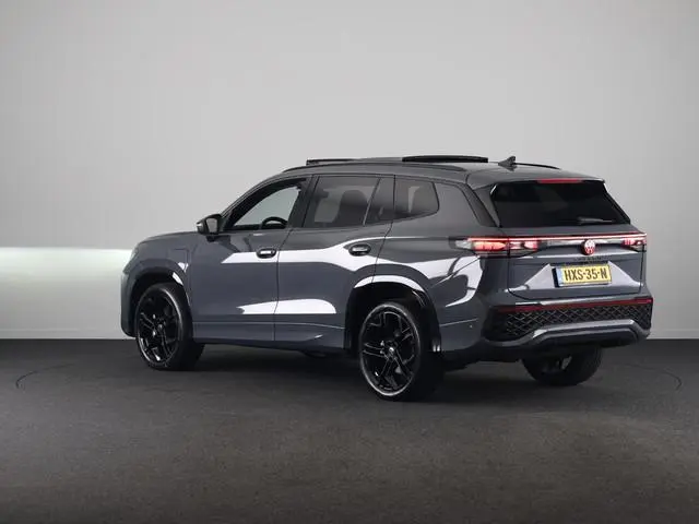 Volkswagen Tayron 1.5 eHybrid R-Line Edition 204 PK PHEV | verlengde garantie | Trekhaak | Panorama...