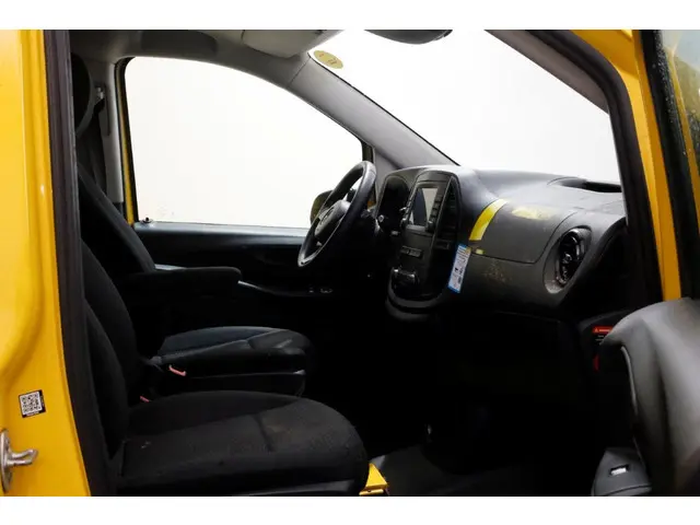 Mercedes-Benz eVito Lang 41 kWh Airco SOH 92,6% 12-2020