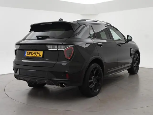 Lynk & Co 01 1.5 PHEV 261 PK BLACK PACK + TREKHAAK | 360 CAMERA | 20 INCH ZWARTE VELGEN | PANORAMA