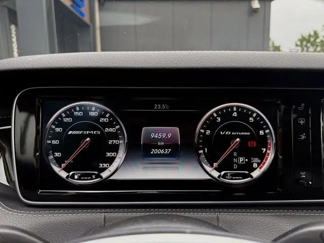 Mercedes-Benz S-Klasse
