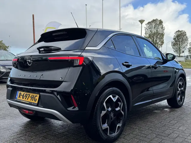 Opel Mokka Electric Ultimate 50 kWh Afn. Trekhaak!  | Navi | Full LED | Full Leer | Stoelmassage-AGR...