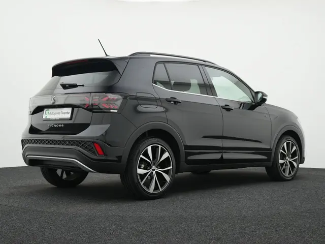 Volkswagen T-Cross 1.0 TSI R-Line | Private Lease 569,- p.m. |
