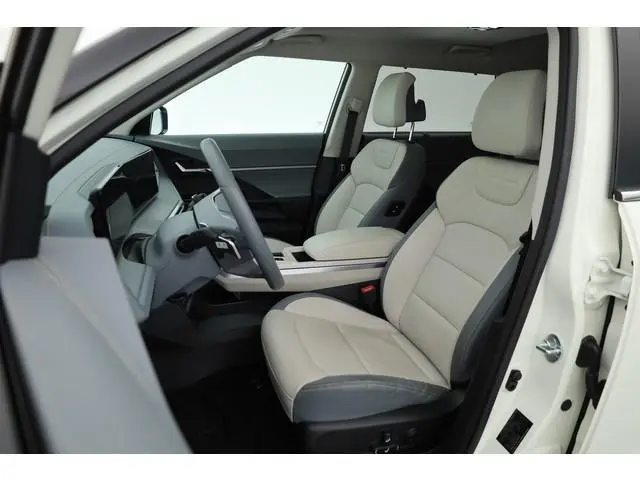 KGM Torres EVX Titanium 73.4 kWh | Pano | Navi | Keyless | 360cam | Stoel-Stuurverw. | Stoelvent. |...