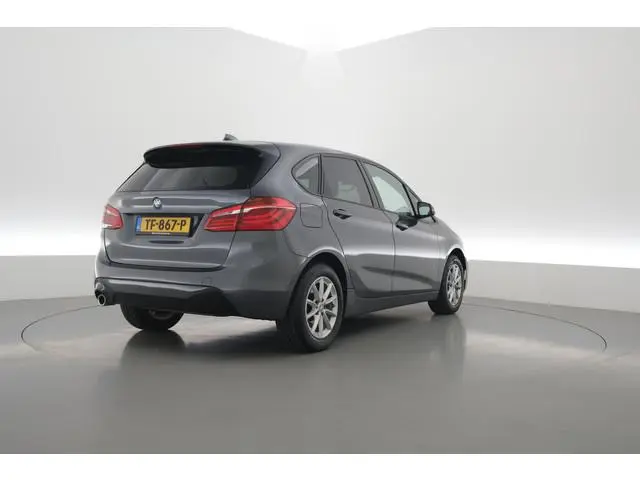 BMW 2-serie Active Tourer 218i Executive | Cruise Control | All Season | Bluetooth | Navi | PDC+A