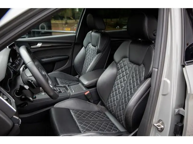 Audi Q5 2.0 TFSI quattro S Line Black Edition , Trekhaak, B&O, RS-stoelen, Carbon, Camera, Virt. Coc...