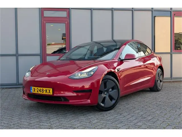 Tesla Model 3 Standard RWD Plus 60kWh FSD SOH 93% Matrix LED