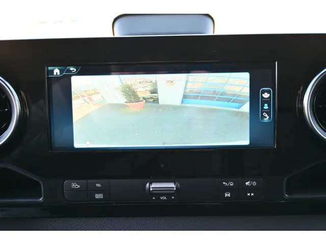 Mercedes-Benz eSprinter