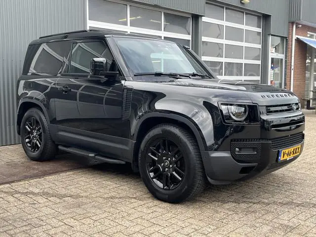 Land Rover Defender 3.0 D250 90 MHEV X-Dynamic SE BPM vrij Luchvering Black edition Trekhaak  ACC Ap...