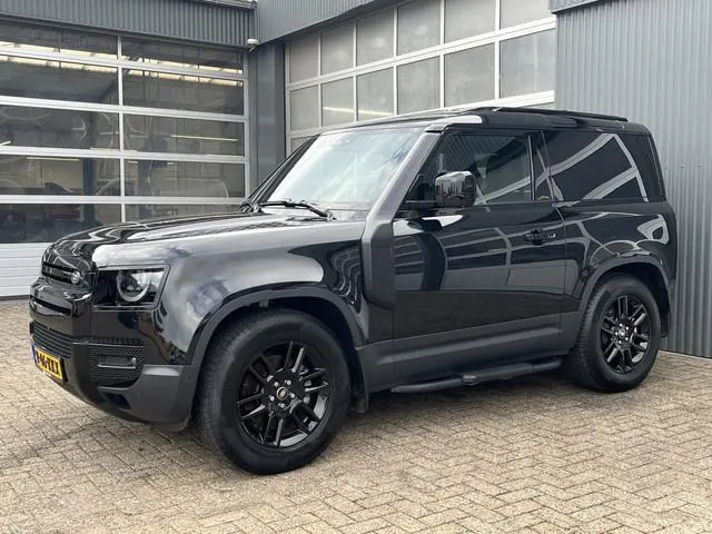 Land Rover Defender 3.0 D250 90 MHEV X-Dynamic SE BPM vrij Luchvering Black edition Trekhaak  ACC Ap...