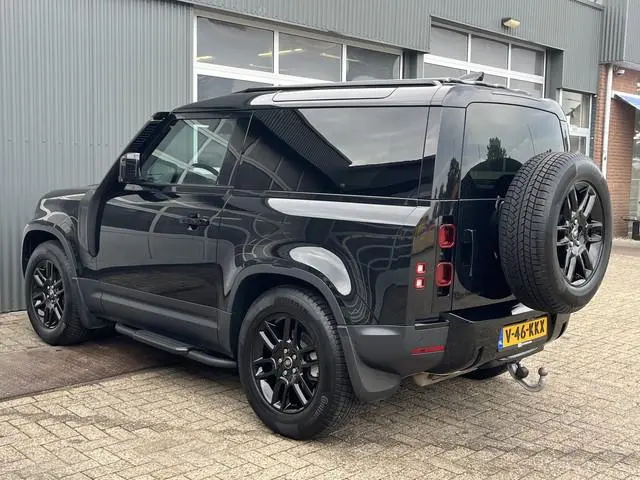 Land Rover Defender 3.0 D250 90 MHEV X-Dynamic SE BPM vrij Luchvering Black edition Trekhaak  ACC Ap...