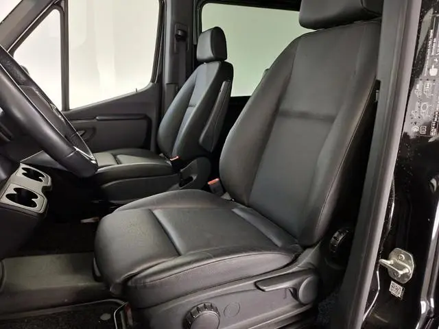 Mercedes-Benz Sprinter 519 CDI L4 H2 DC Aico Led Navigatie Camera BPM Vrij