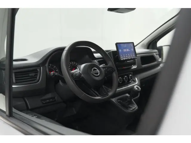 Nissan Primastar 2.0 dCi L2H1 Acenta | METEEN KLAAR VOOR ELKE KLUS! | Trekhaak | Camera | Vloerplaat