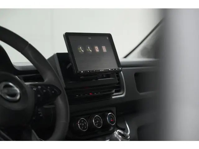 Nissan Primastar
