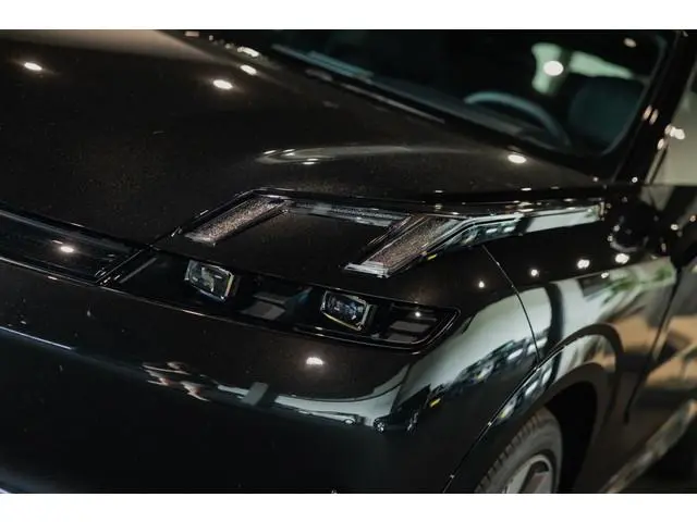 Lynk & Co 08