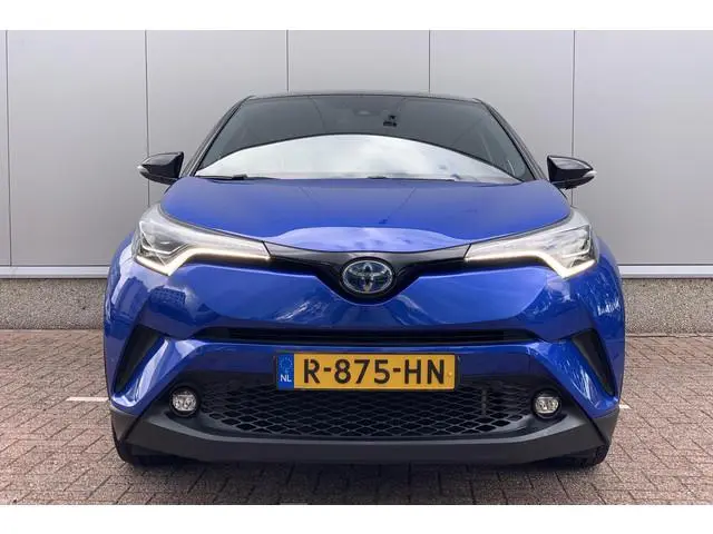 Toyota C-HR 1.8 Hybrid Bi-Tone | JBL Audio | Stuur en Stoelverwarming | Parkeersensoren v&a | Camera...