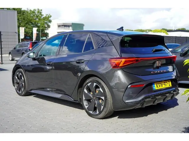 Cupra Born