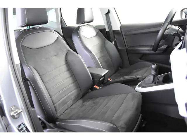 SEAT Arona 1.0 TSI Urban *1ste Eigenaar*Navigatie*Stoelverwarming*