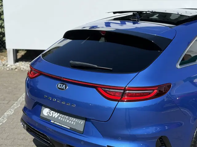 Kia ProCeed