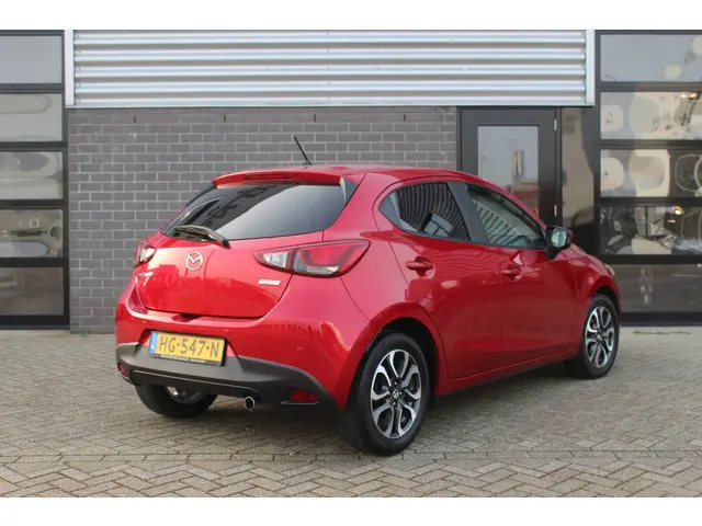 Mazda 2 1.5 Skyactiv-G GT-M / Stoelverwarming / Led / N.A.P.