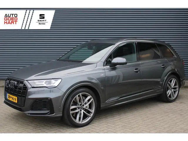 Audi Q7 55 TFSI e quattro S-Line Full-LED Panoramadak Elek-Trekhaak RS-Zetels