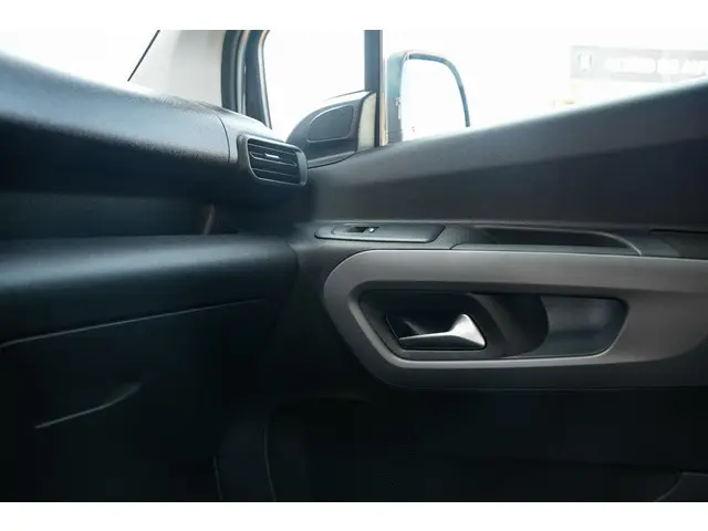 Toyota pro-ace