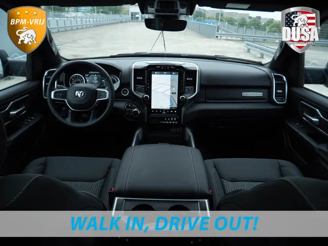 Dodge RAM | 1500 | Bighorn | 5.7 V8 | 4x4 | BPM-VRIJ | HEMI V8 | 395PK | Beschikbaar in Chrome Edition en Night Edition Getoonde accessoires zijn verkrijgbaar tegen meerprijs