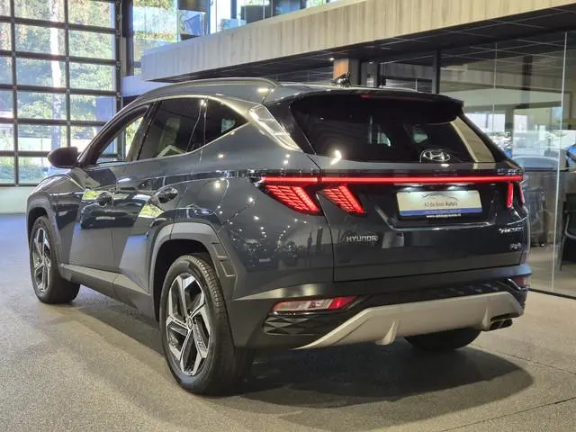 Hyundai Tucson 1.6 T-GDI PHEV Comfort Smart 4WD Stuur/stoelverwarming | Camera | Carplay/android | E...