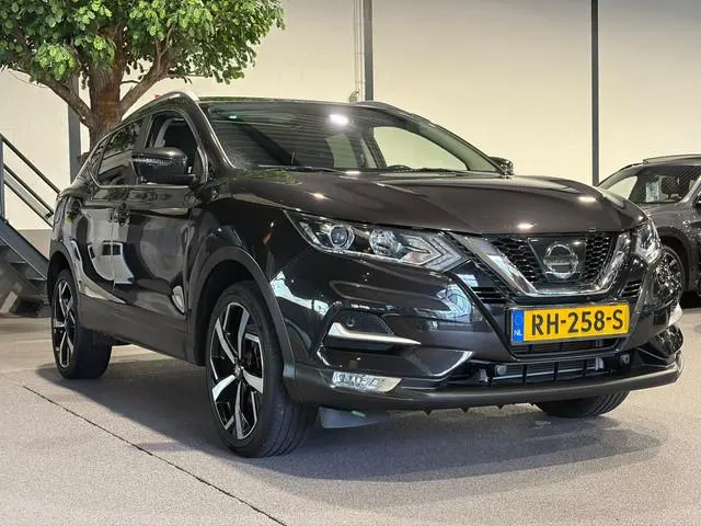 Nissan Qashqai 1.2 N-Connecta Camera | Panoramadak | Trekhaak