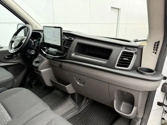 Ford e-Transit 68kWh 184PK L4H3 317km WLTP BEV Snelladen Carplay Climate control 360° Camera Parkeer...