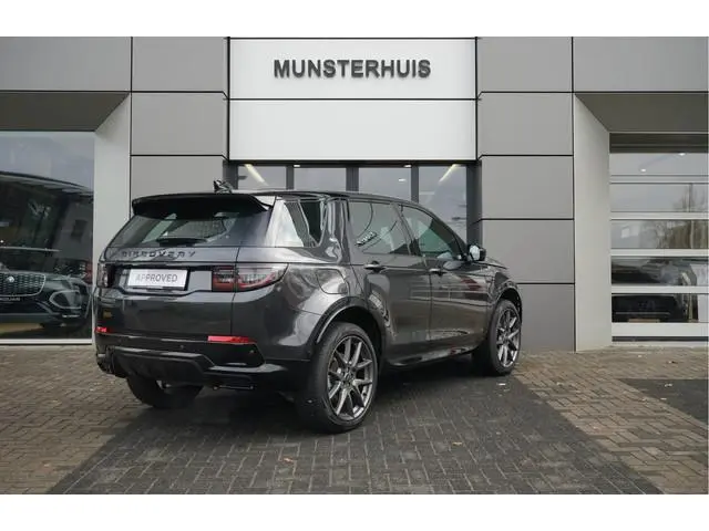 Land Rover Discovery Sport P300e PHEV Dynamic HSE | Elektrische trekhaak | Panoramadak |