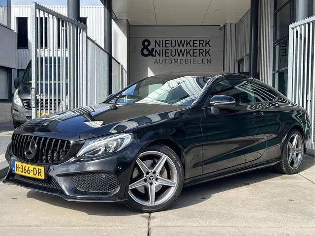 Mercedes-Benz C-klasse Coupé 180 Premium Plus AMG | AUTOMAAT | LEDER | CAMERA | NAVI | CRUISE CONTRO...