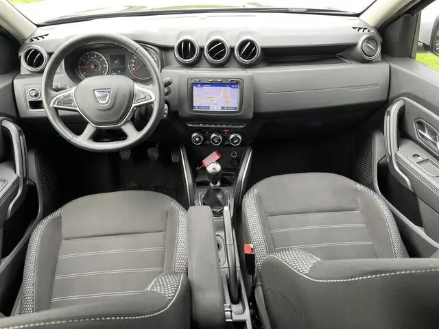 Dacia Duster TCe Prestige / 360 Camera / Climate / Dode hoek / Navigatie / LMV /